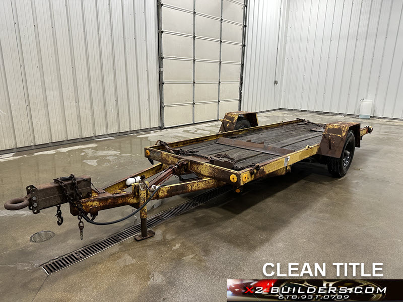 1989 Dynaweld Flatbed Trailer